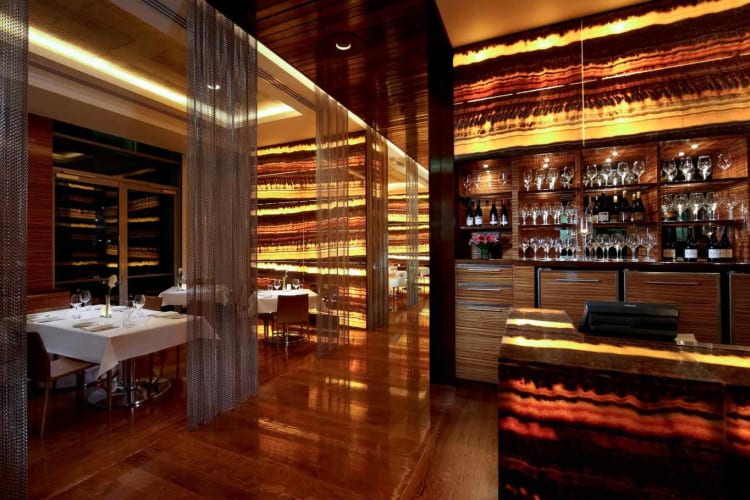 Lava Dining